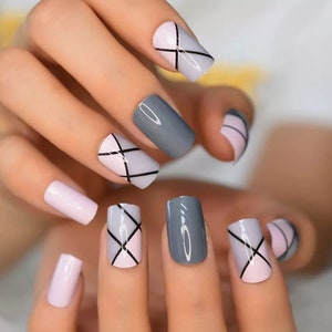 Line Pattern Glossy Surface Square Press on Nails/ Medium Press-on Nails/24 Pcs Artificial Nails