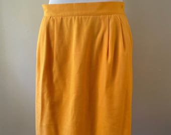Size XL - Vintage Yellow Suit Skirt Size 18 w/Pockets