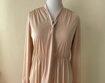 Vintage 1970s Henry Lee Pussy Bow Cream Dress