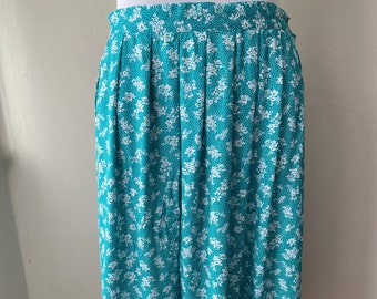 Size XL - Vintage A-Line Teal Green & White Floral Print Skirt by Leslie Fay Size 18