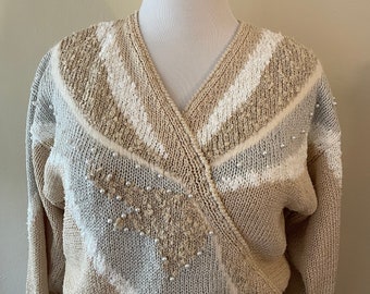 Size L - Vintage 80s Beige Sweater with Pearls