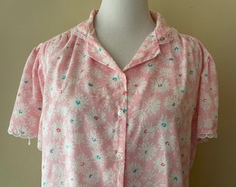 Size XL - Vintage Pink Floral Lace Button Down Shirt Size 42