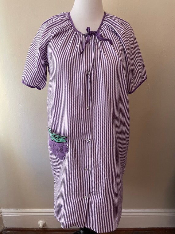 Large - Vintage Purple Striped Grape Pocket House… - image 1