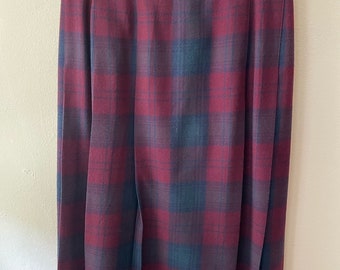Size M - Vintage 60s Red & Blue Plaid Wool A-Line Skirt