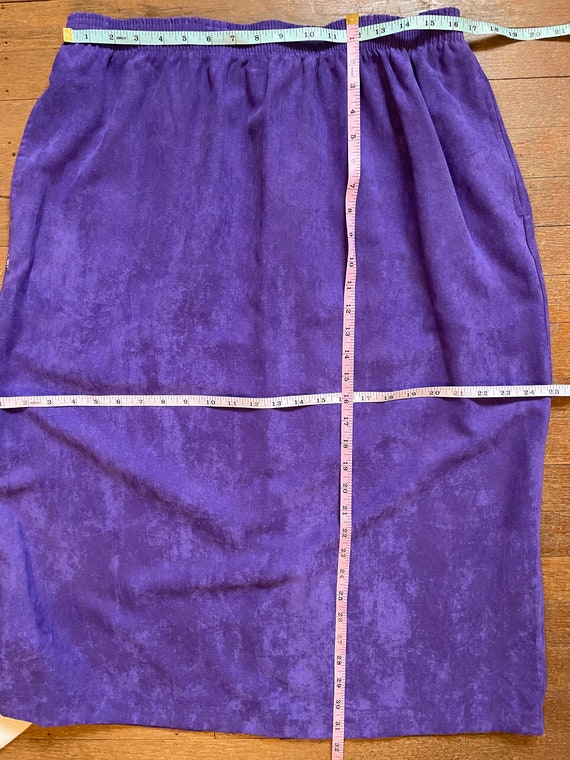 Size XL - Vintage Faux Suede Royal Purple Midi Sk… - image 6