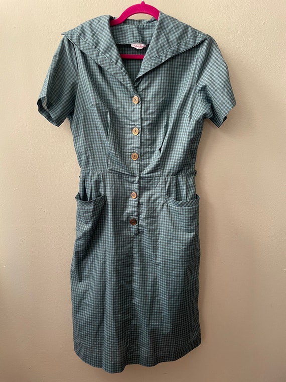 Size M - Vintage 50s/60s Green and Blue Gingham Dr