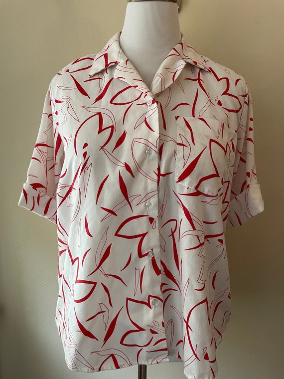 Size XL - Vintage Red & White Floral Button Down 1