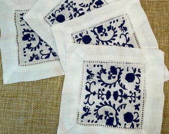 Juego de 4 servilletas de cóctel, bordado, chinoiserie, azul y blanco