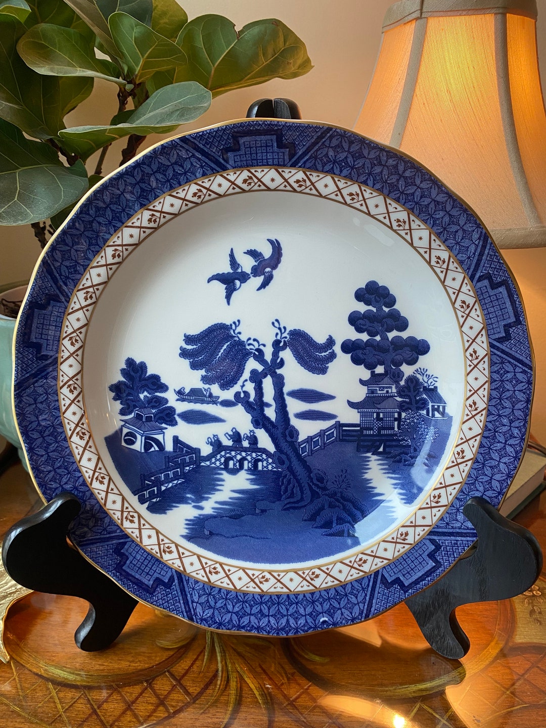 Antique A SILVER TEA TRAY WITH A BOOTHS OLD WILLOW PATTERN TEA SERVICE