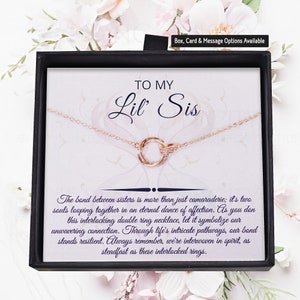 Collar de doble anillo Mobius de plata de ley S925 - Tributo a 'Lil' Sis': Eternidad entrelazada para hermanitas - Regalo de cumpleaños, para mi hermana