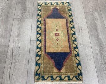 Brown rug, Antique rug, Turkish rug, Vintage rug, Small rug, Bath rug, Doormat, Oushak rug, Wool rug, Bohemian rug, Rustic rug, 1.3x2.8 ft