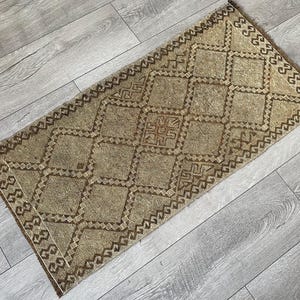 Unique rug, Wool rug small, Vintage rug, Doormat rug, Turkish rug, Handmade rug, Organic wool rug, Bohemian rug, Oushak rug, 1.5x3.1 ft