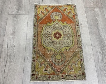 Vintage rug, Doormat, Boho rug, Oriental rug, 1x2 Turkish rug, Handmade wool rug, Small rug, Bohemian rug, Oushak mini rug, 1.4 x 2.3 ft