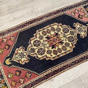 2x4 Pink rug, 2x4 Navy blue rug, 2x4 Turkish rug, 2x4 Vintage rug, 2x4 Small rug, 2x4 Doormat rug, 2x4 Oushak rug, Wool rug, 1.8 x 4.1 ft