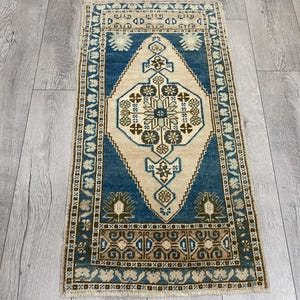 2x3 Small rug, 2x3 Blue rug, 2x3 Neutral rug, 2x3 Brown rug, 2x3 Faded rug, 2x3 Turkish rug, 2x3 Vintage rug, 2x3 Doormat rug, 1.8x3.3 ft