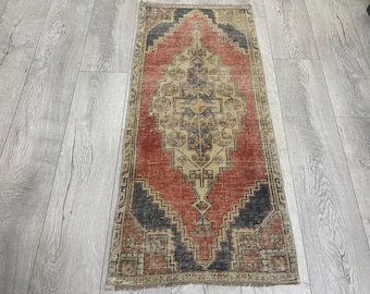 Turkish mini rug, Vintage rug, Small oushak rug, Wool rug, Doormat rug, Bath rug, Antique rug, Bohemian rug, Boho decor rug, 1.7x3.7 ft