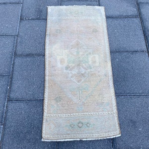 Doormat rug, Vintage small rug, Turkish rug, Oushak rug, Bath rug, Brown rug, Pastel rug, Neutral rug, Muted rug, Boho wool rug, 1.4x3.1 ft