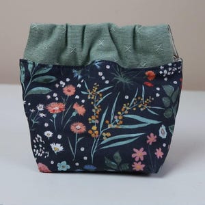 Squeeze Pouch / Flex Frame Pouch sewing instructions