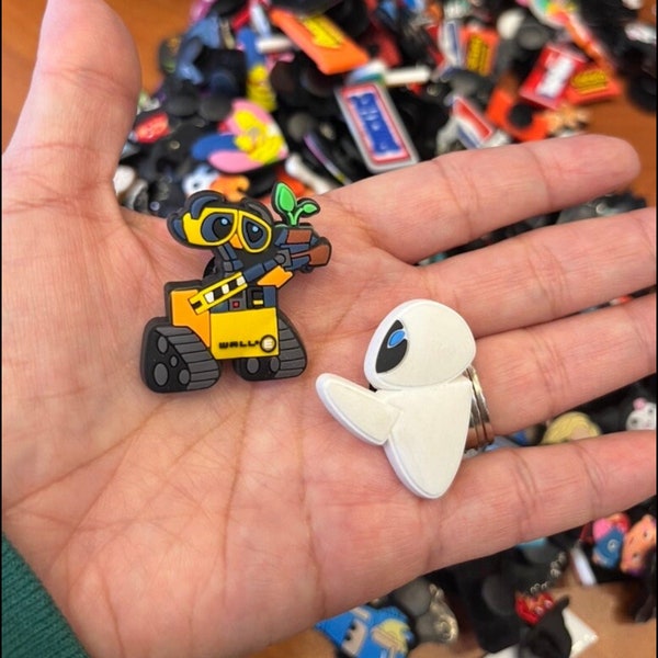 Robot Shoe Charms