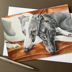 Carte d'art Greyhound Lurcher « Creature Comforts » Carte vierge pour les amateurs de lévriers