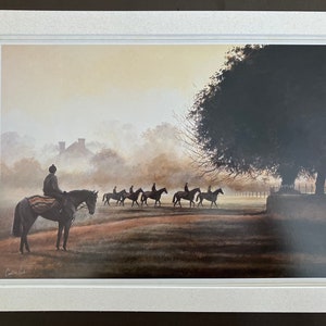 Pferderennen Kunstdruck. First Light NewMarket. Pferderennpferde Motiv aufhängt