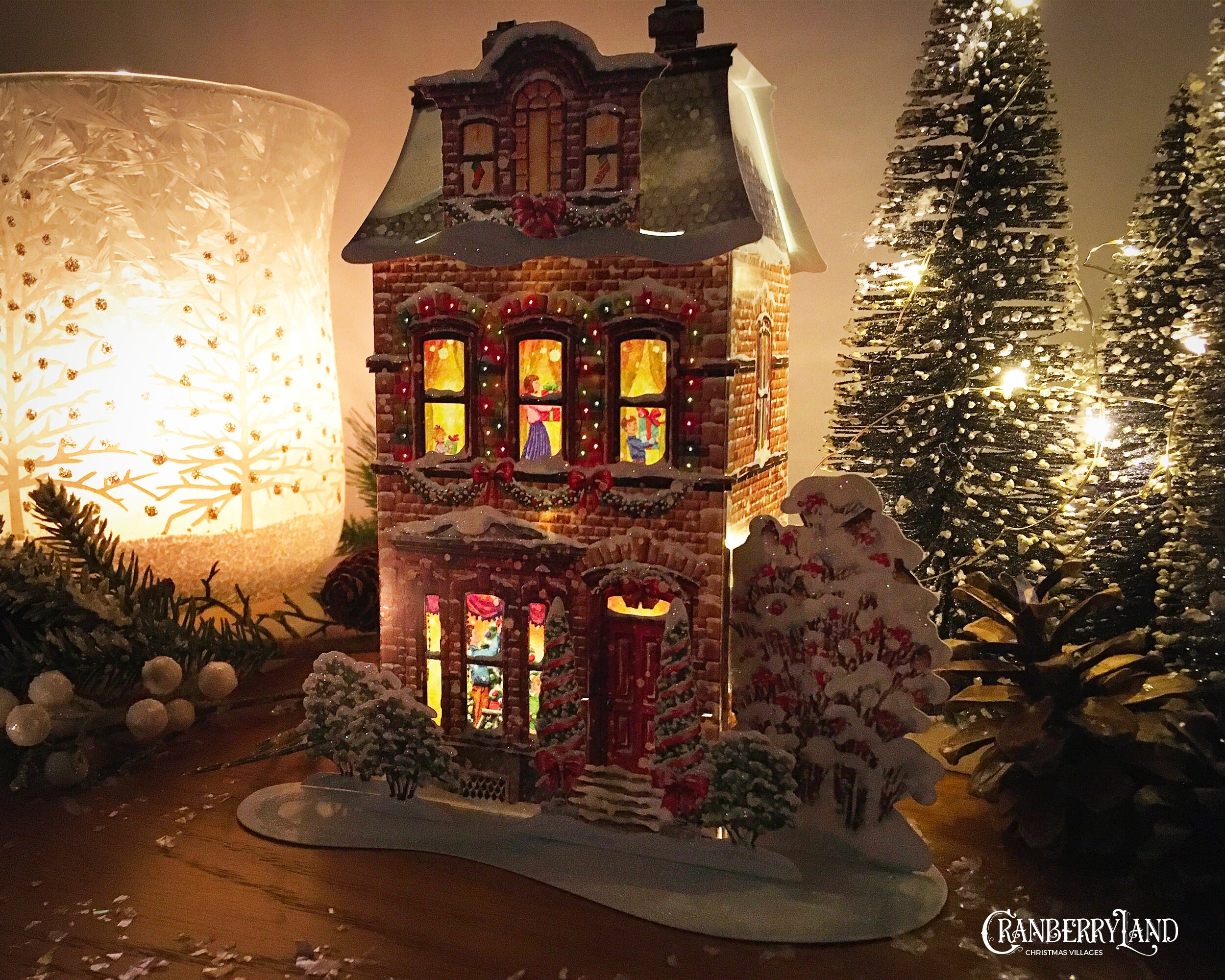 The Potters' Townhouse, Christmas Village House for Black Friday