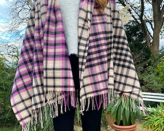 100% Lambs Wool Super Glen Check Tartan Shawl/Scarf Pink