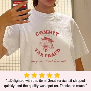 Funny Racoon Graphic Tee: Weirdcore Meme Shirt, Animal Lover Gift bild 6