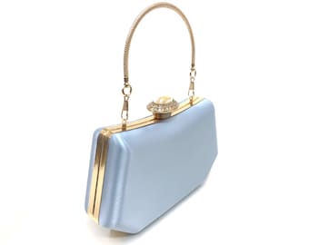 Bolso de noche azul bebé satinado, bolso clutch de lujo azul bebé satinado, bolso de fiesta azul bebé dorado, elegante bolso azul claro, regalo de dama de honor