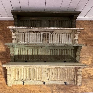 Dollhouse Miniature wall shelf 1:12
