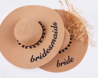 Sombrero de paja de novia personalizado, sombrero de playa Pom Pom de dama de honor, regalo de despedida de soltera, regalo de novia, sombrero de disquete de despedida de soltera, favores de boda de verano para ella