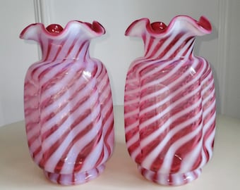 Vintage 1940s Fenton Opalescent Cranberry Spiral Swirl Striped
