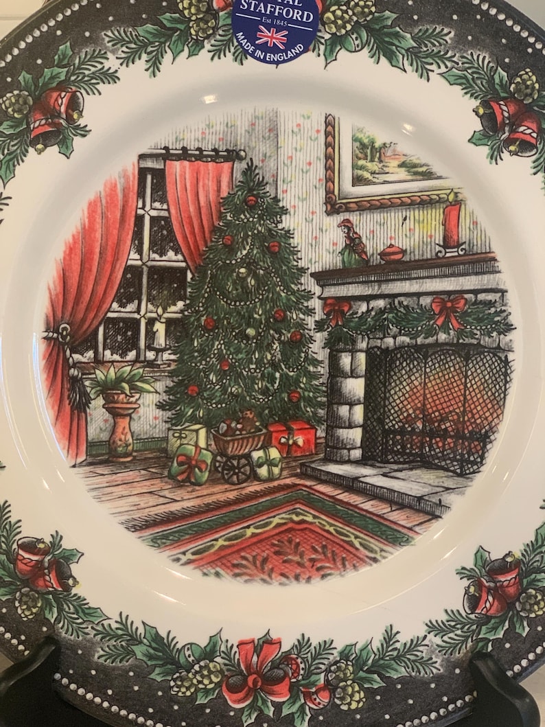 Set of 4 Royal Stafford Christmas Morning Dinner Plates 10 7/8 ...