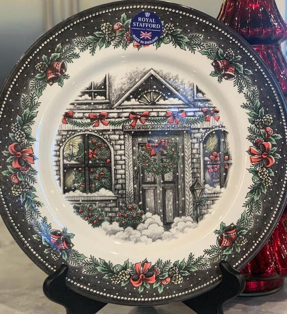 Set of 4 Royal Stafford Home for the Holidays Dinner Plates 11
