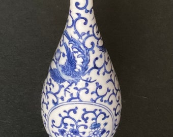 Vintage Chinese Blue And White Porcelain Vase 8” Marked