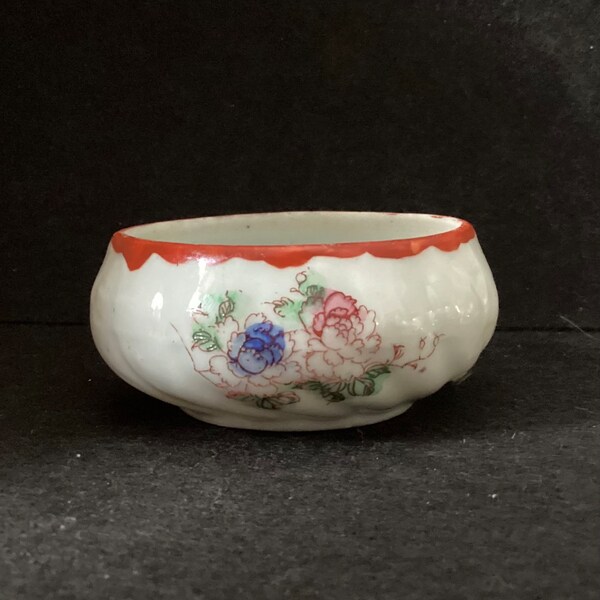 Antique Nippon Hand Painted Floral Porcelain Trinket Dish Made In Japan Marked 3 1/2” X 1 1/2”