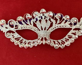 Clear Crystal Rhinestone Mardi Gras Masquerade Mask 6”