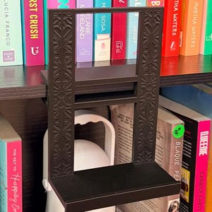 Floating Bookshelf Ledge, Hanging Book Display for 3/4 in, 1/2 in and 16mm Shelves, 3D Printed Bookshelf Decor, Book Lover Gift