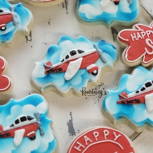 Airplane Cookies (12)