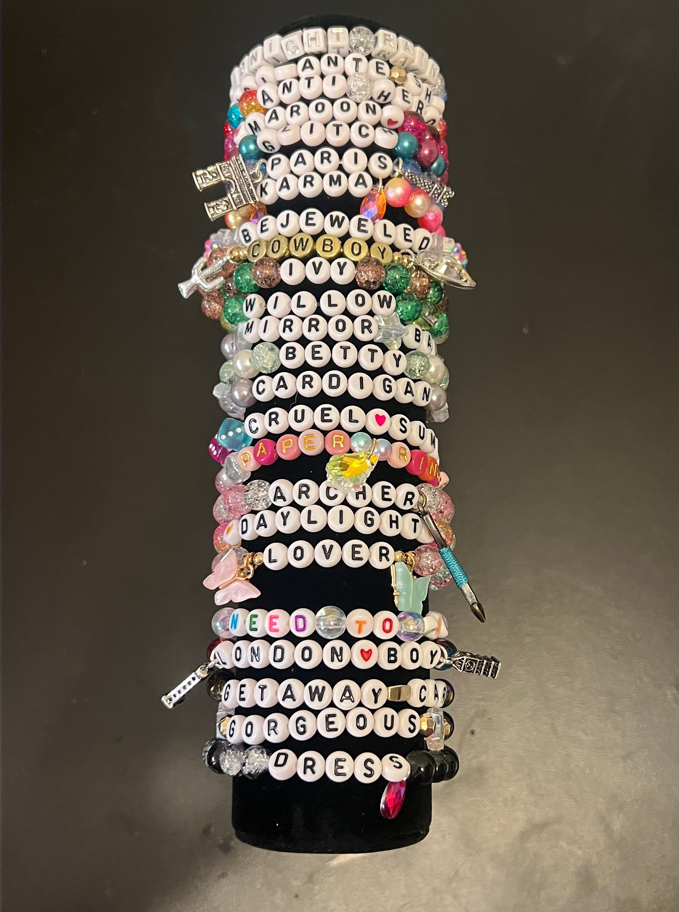 Eras Tour Friendship Bracelets : r/TaylorSwift