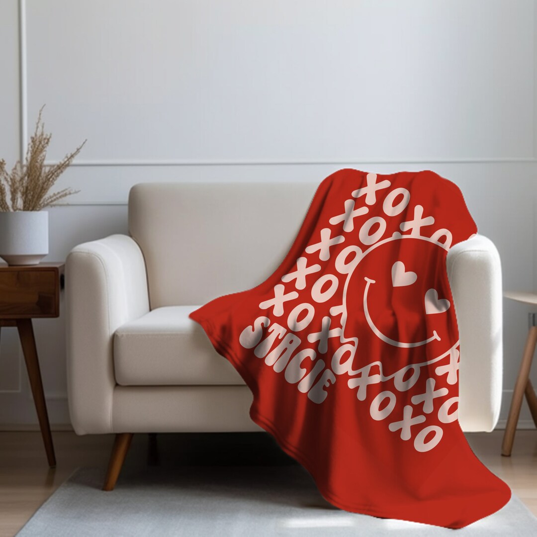 Custom Valentines Blanket, XOXO Blanket, Personalized Blanket, Couples