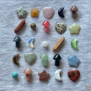 Confete de pedras preciosas em forma de Reino Unido, colher de cristal, mergulho de sorte