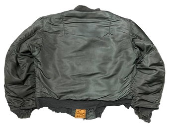 りんご　MA-1 us army vintage 60s 60s Vintage USAF MA-1 Flight Jacket - Large – Omega Militaria