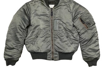 Vintage 90s Alpha Industries US Air Force Type B-15C Jacket Vintage 90s Alpha Industries US Air Force Type B-15C Jacket