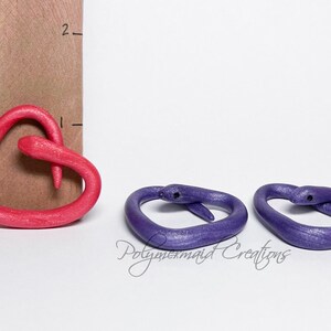Snek in a heart shape - miniature polymer clay snake figure