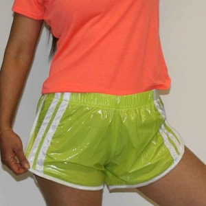 PVC shiny nylon nylon shorts hot pants green