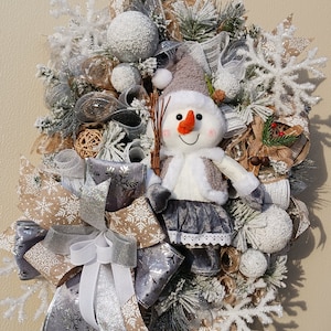 Winter Snowgirl Mesh Wreath for front Door, Christmas Wreath,Winter Front Porch Decor, whimsical Snowman Wreath, Rustic snowman swag
