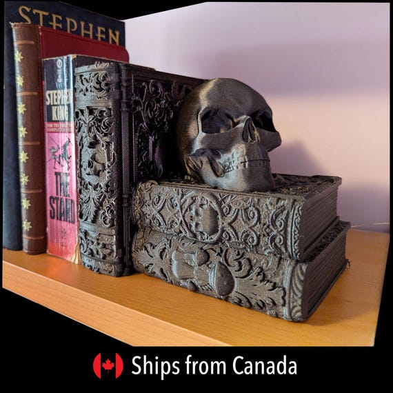 Gothic Skull Bookends: 3D Printed Spooky Bookshelf Home or 