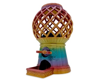 Candy Machine Bubble Gum Dice Tower: Dispense Sweet Victory and Joy with Winning Dice Roles - Perfect for RPG Adventures!