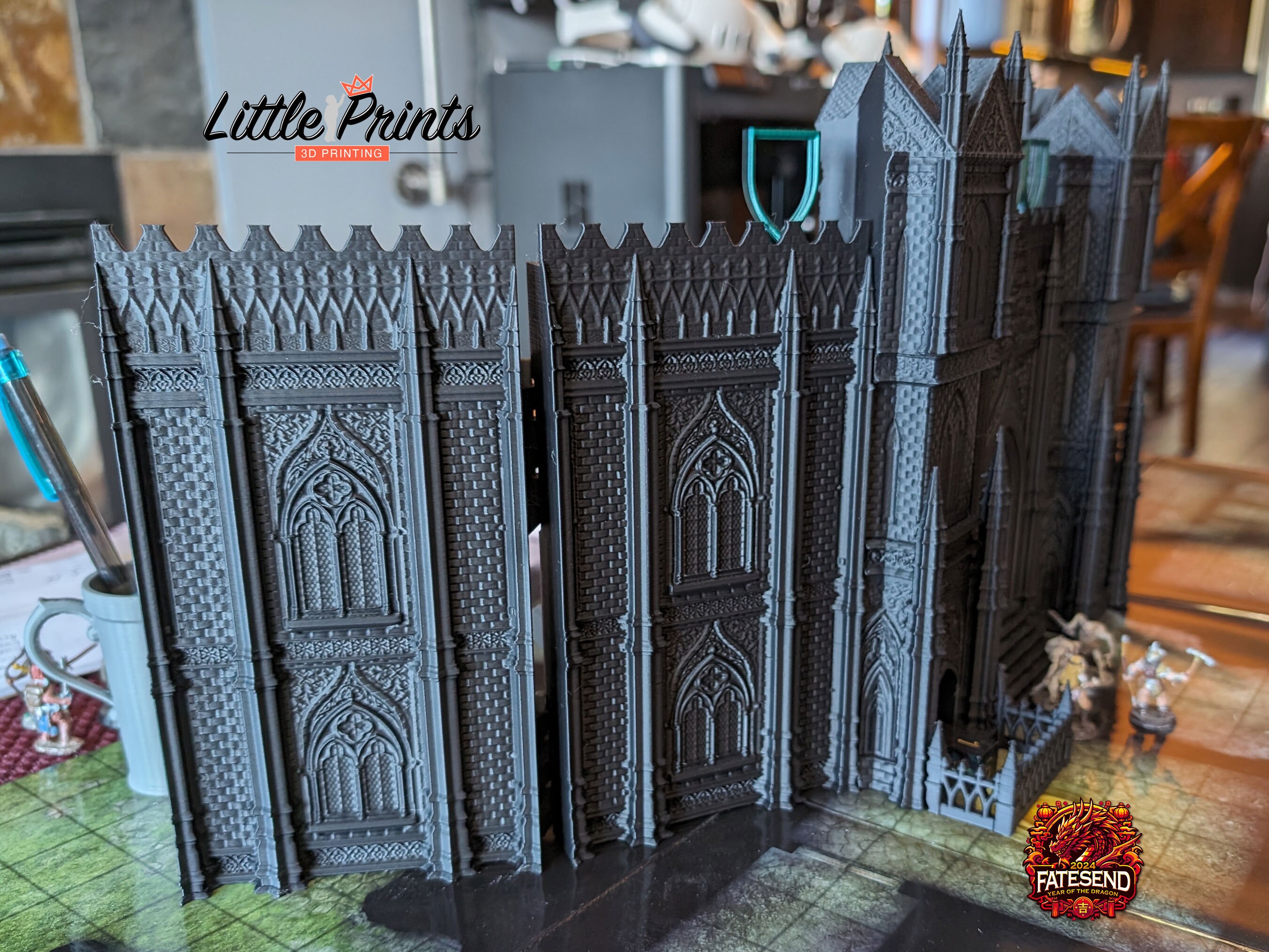 Gggy Gothic Cathedral Folding GM Screen: 3D Printed Game Master Screen for ...